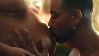 Photo of Romeo Santos Announces Fourth Baby on the Way in Steamy Music Video