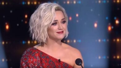 Photo of Katy Perry Emotional Reaction to Gay Contestant’s Idol Performance