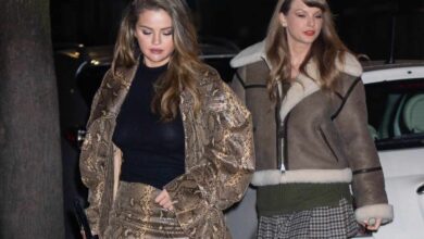 Photo of Taylor Swift and Selena Gomez Have Fun at Girls Night Out in New York City